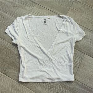 Pacsun Me to We White V-Neck Crop Top Size XS